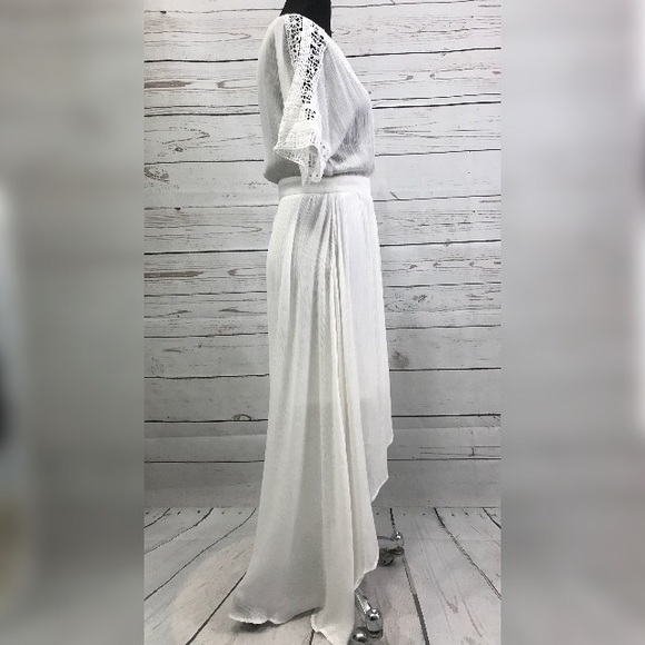 Lace Trimmed Hi-Lo Dress with waist tie. - Picture 5 of 8